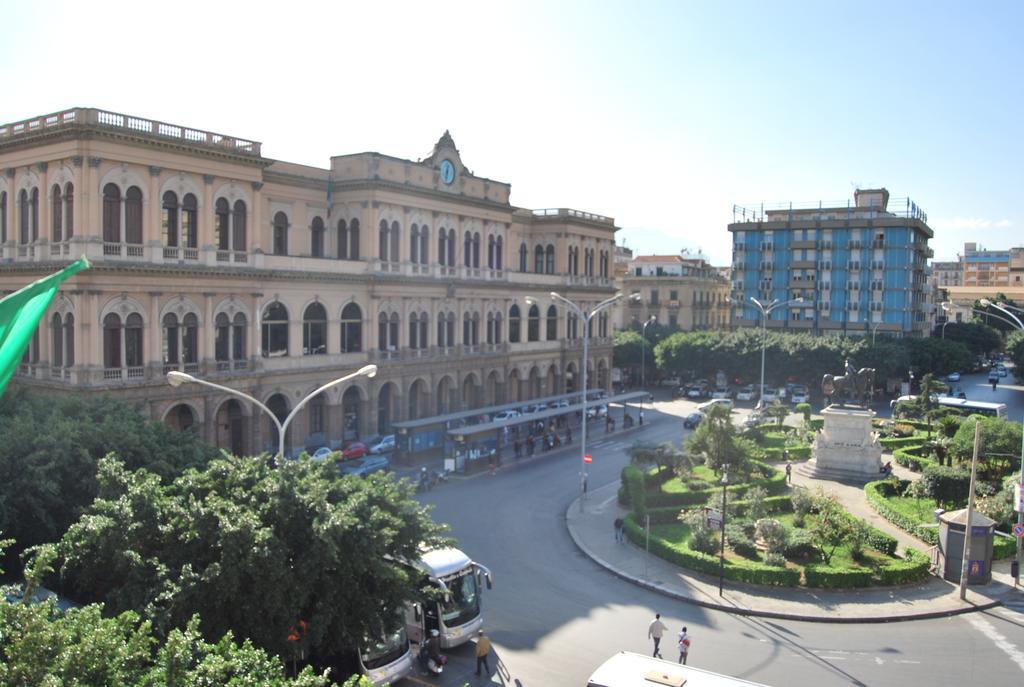 Bed And Breakfast Palermo Centro Luaran gambar