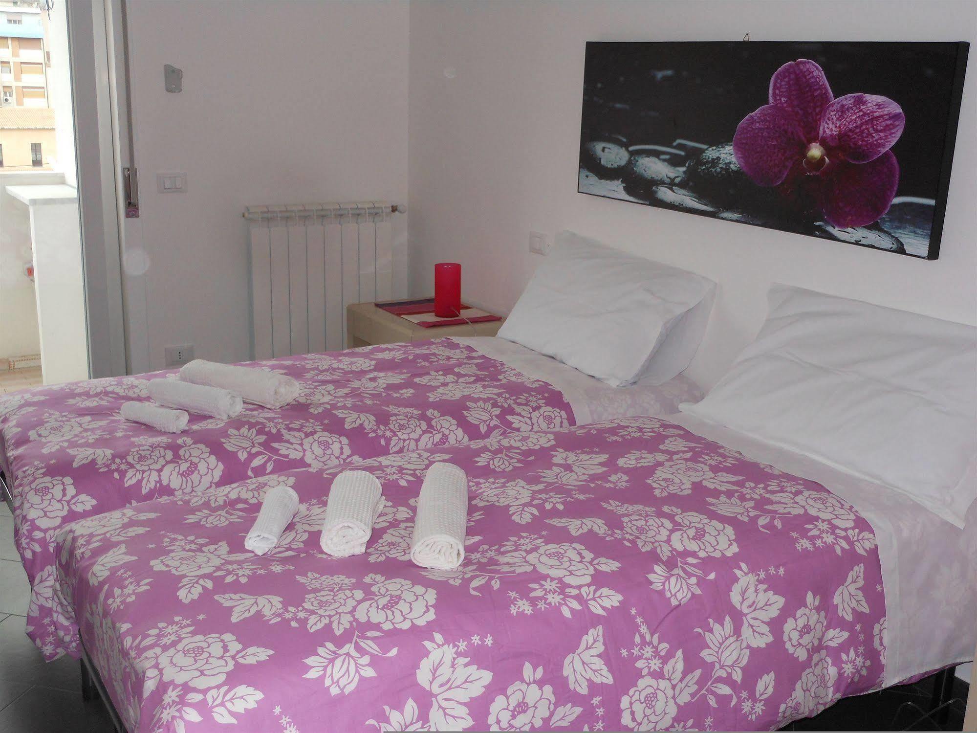 Bed And Breakfast Palermo Centro Luaran gambar